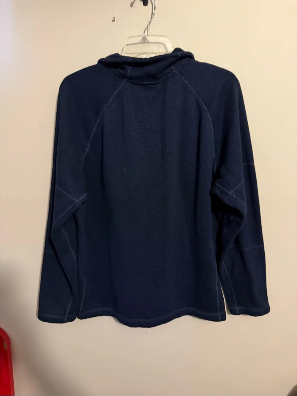 The north face Men’s Navy Half-Zip Fleece Pullover